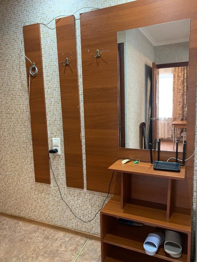Уютная Квартира В Центре По Ул Гоголя Karaganda Bagian luar foto